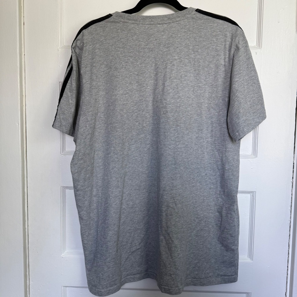Adidas Disney Mickey Mouse Soccer Graphic T-Shirt Gray Mens XL Short Sleeve - Picture 8 of 10